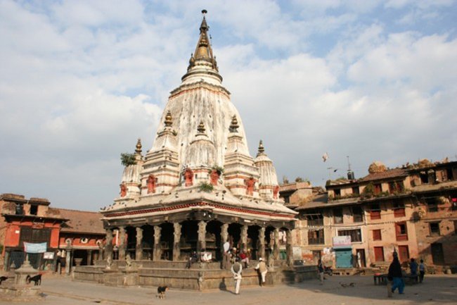 Nepal_Temple_bungamati__red.2